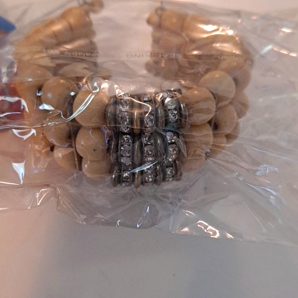 NEW!!! Wood Bead and Silver Bangle Bracelet